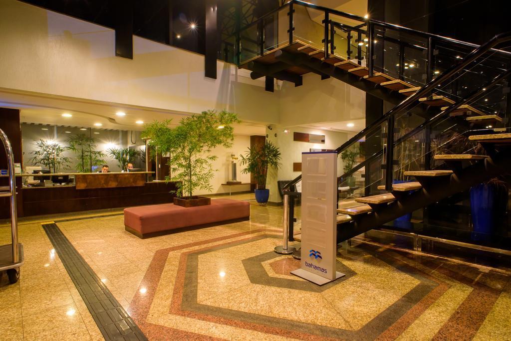Bahamas Suite Hotel Кампу-Гранді Екстер'єр фото